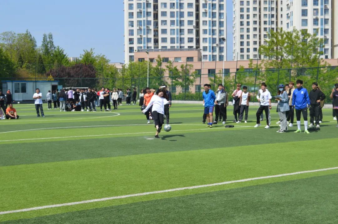 中软卓越杯点球大赛第二场开赛