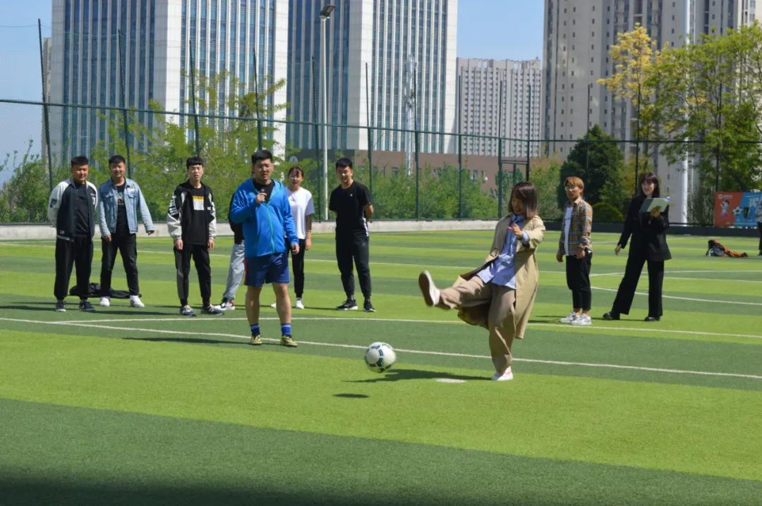 中软卓越杯点球大赛第一场开赛