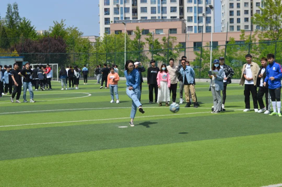 中软卓越杯点球大赛第二场开赛