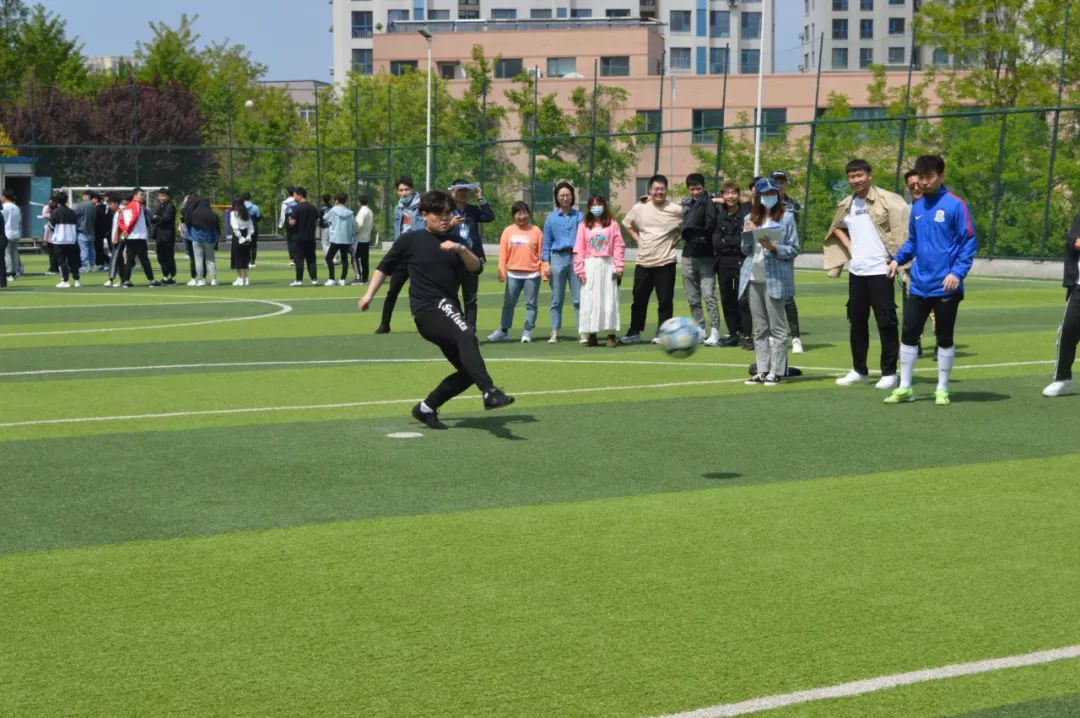 中软卓越杯点球大赛第二场开赛