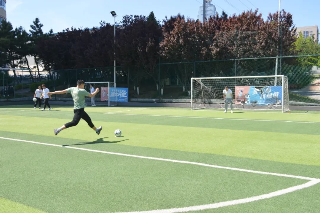 中软卓越杯点球大赛第一场开赛